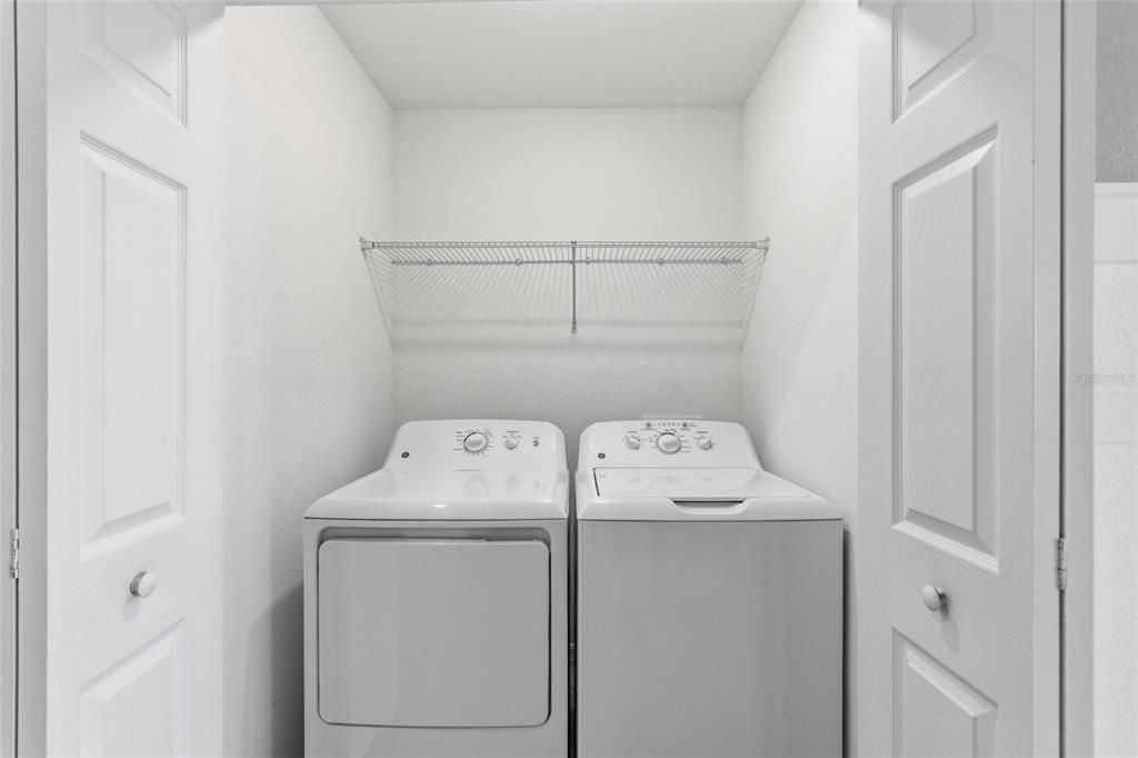 For Sale: $239,000 (2 beds, 2 baths, 1198 Square Feet)