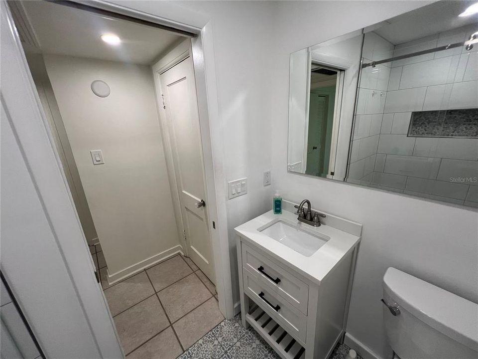 For Rent: $2,800 (3 beds, 1 baths, 1146 Square Feet)