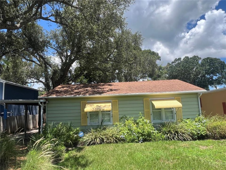 For Rent: $2,800 (3 beds, 1 baths, 1146 Square Feet)