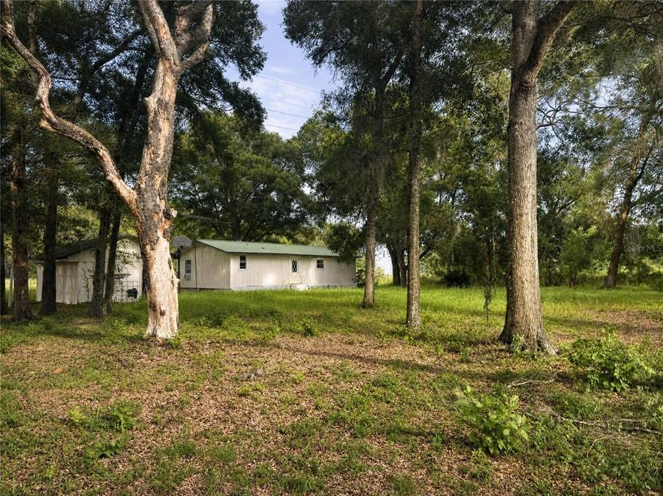 For Sale: $279,000 (3 beds, 2 baths, 920 Square Feet)