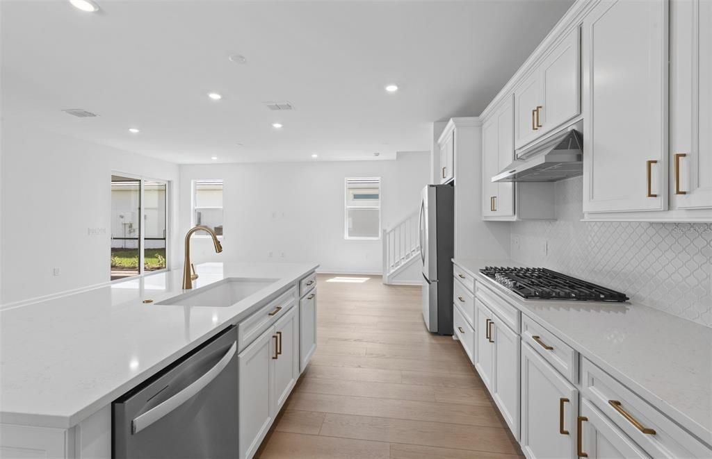 For Sale: $665,070 (4 beds, 3 baths, 2341 Square Feet)