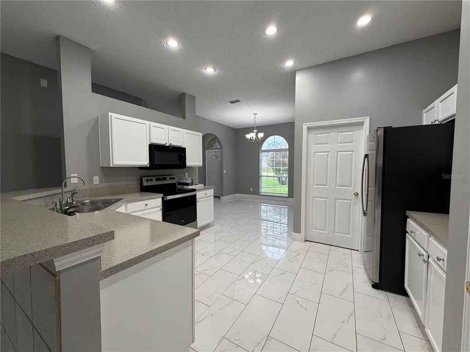En Venta: $459,999 (5 camas, 3 baños, 2263 Pies cuadrados)