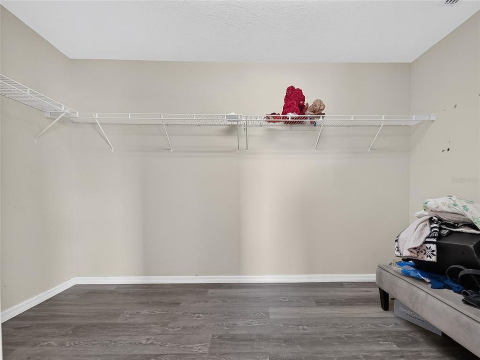 En Venta: $439,900 (5 camas, 3 baños, 3257 Pies cuadrados)