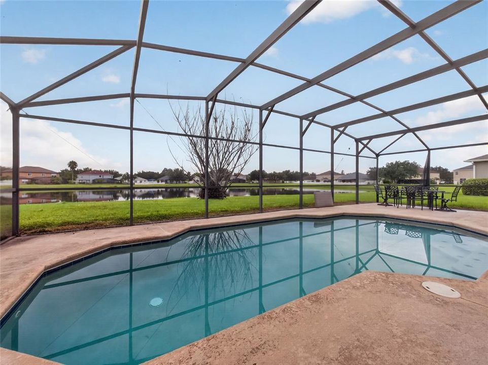 En Venta: $439,900 (5 camas, 3 baños, 3257 Pies cuadrados)