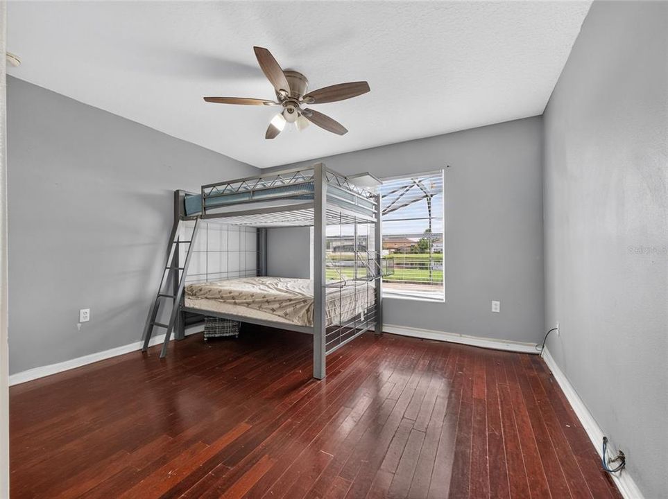 En Venta: $439,900 (5 camas, 3 baños, 3257 Pies cuadrados)