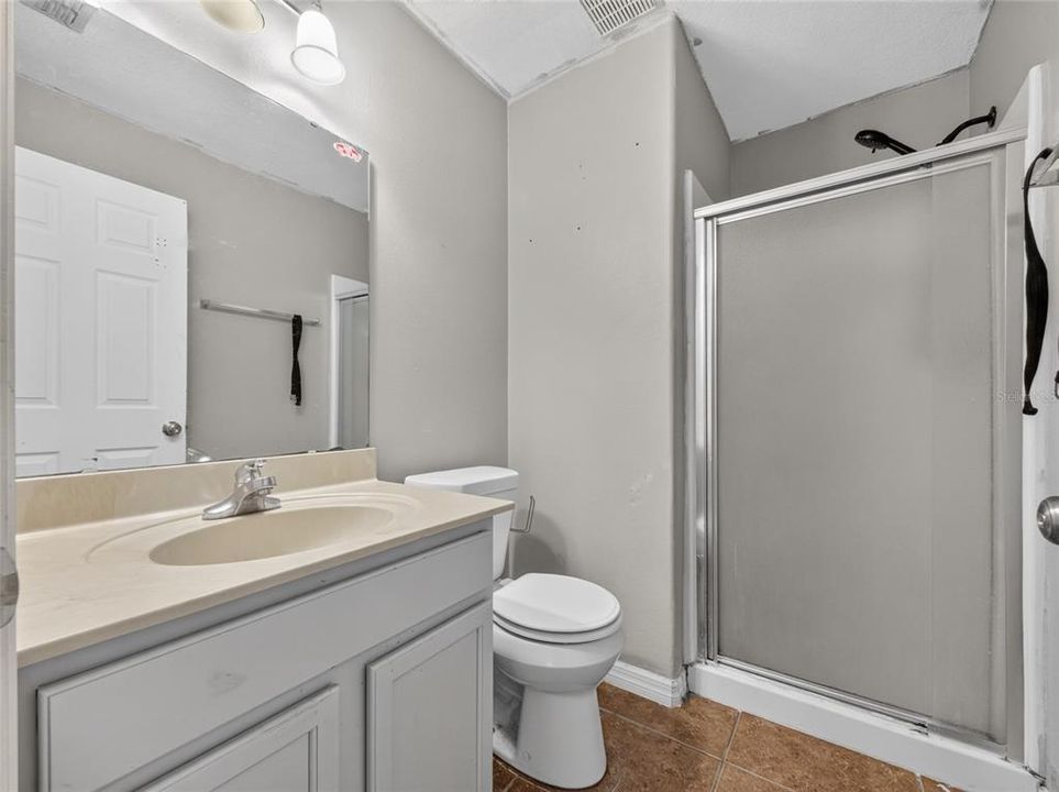 En Venta: $439,900 (5 camas, 3 baños, 3257 Pies cuadrados)