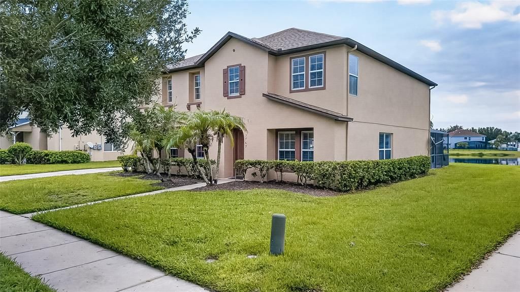 En Venta: $439,900 (5 camas, 3 baños, 3257 Pies cuadrados)