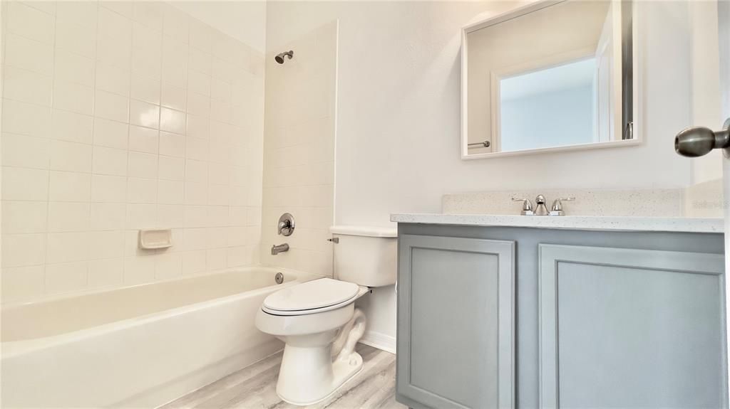 For Rent: $2,100 (2 beds, 2 baths, 1071 Square Feet)
