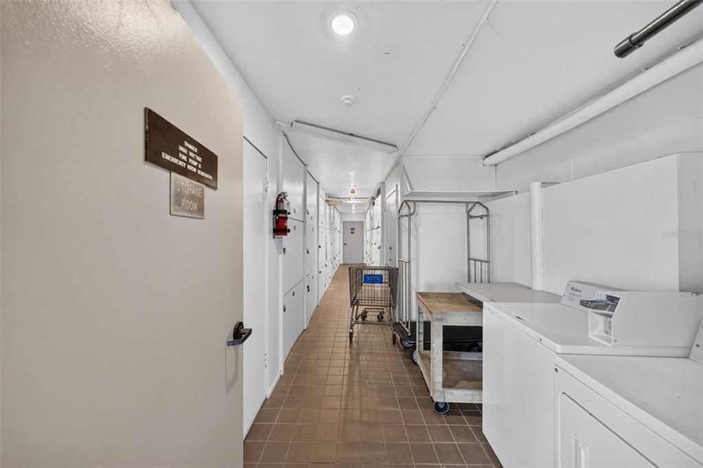 For Sale: $975,000 (2 beds, 2 baths, 1336 Square Feet)
