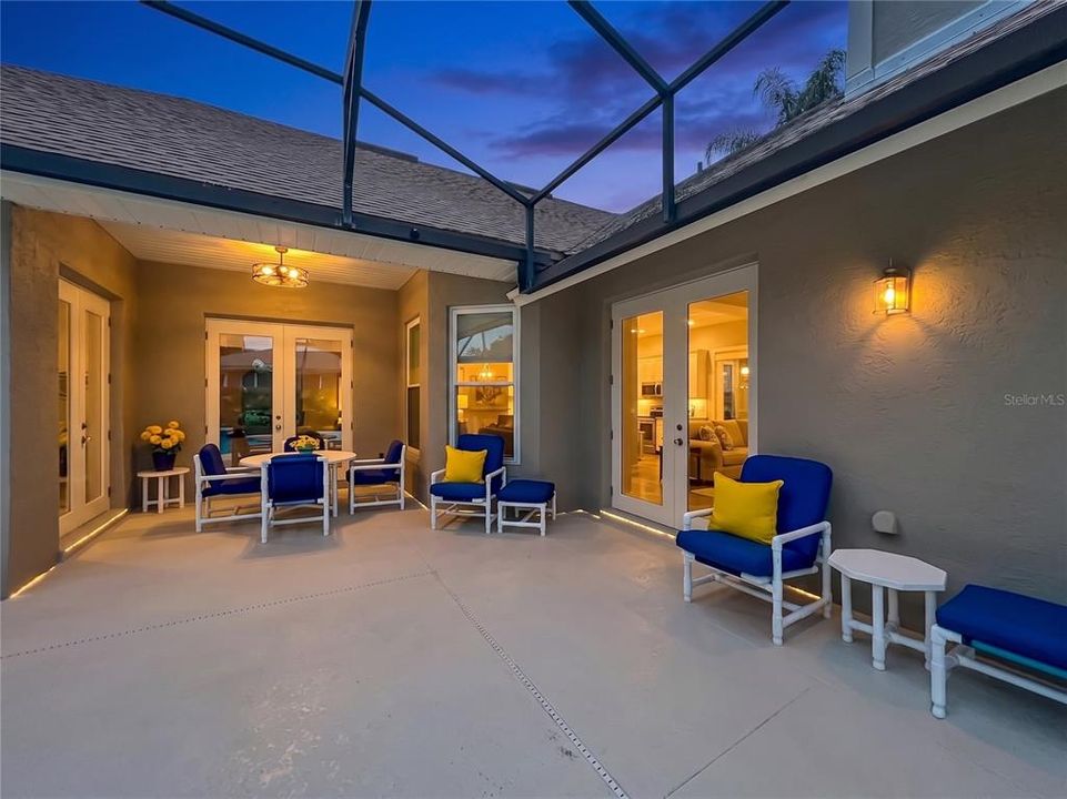 En Venta: $1,000,050 (4 camas, 3 baños, 2868 Pies cuadrados)