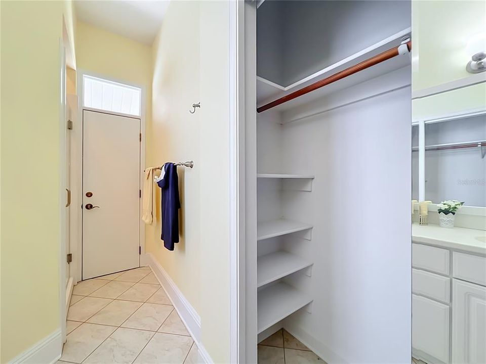 En Venta: $1,000,050 (4 camas, 3 baños, 2868 Pies cuadrados)