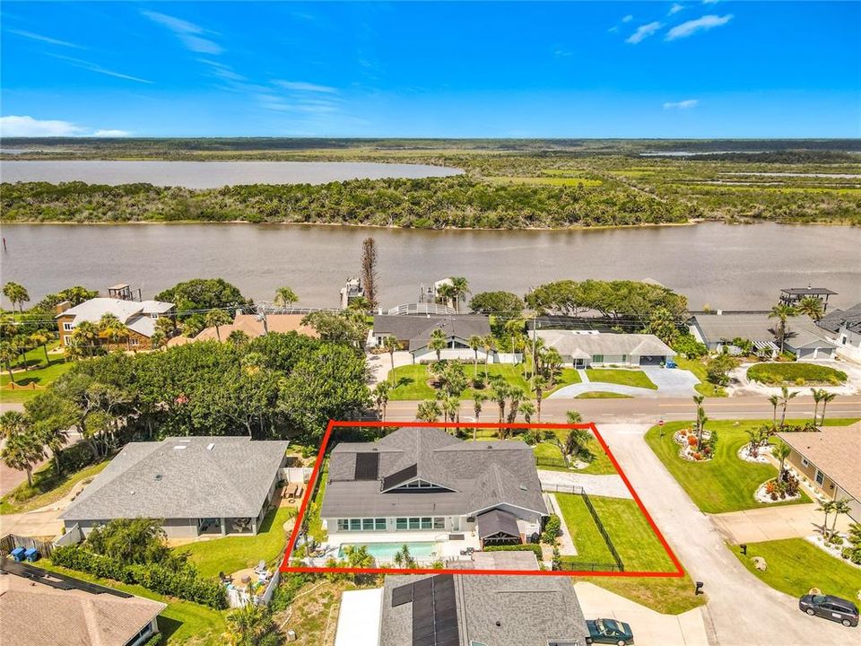 For Sale: $799,000 (4 beds, 2 baths, 2777 Square Feet)