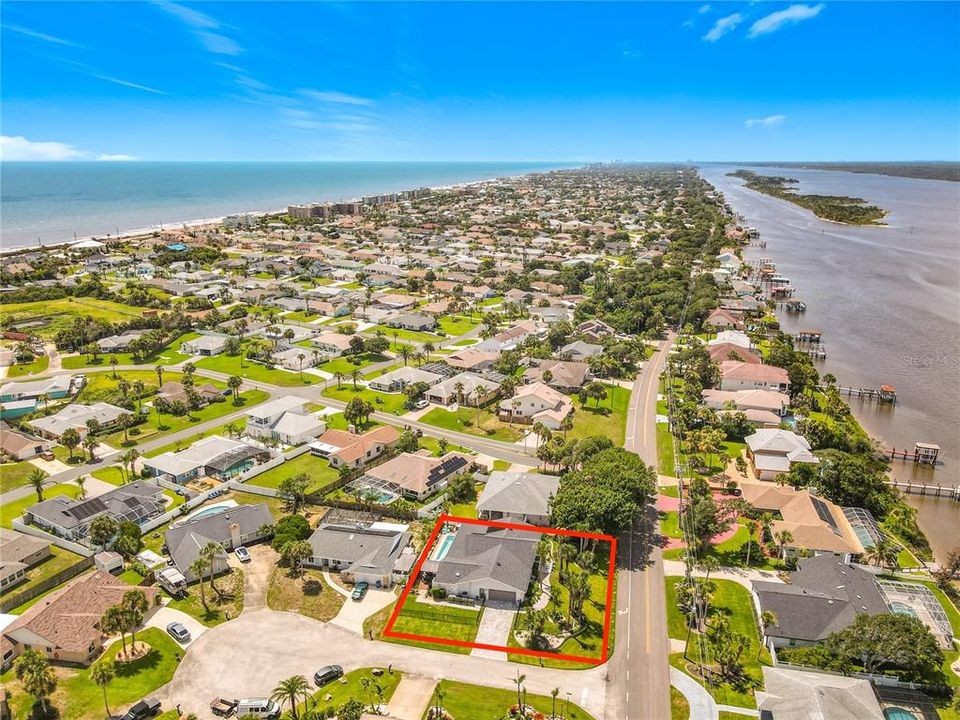 For Sale: $799,000 (4 beds, 2 baths, 2777 Square Feet)