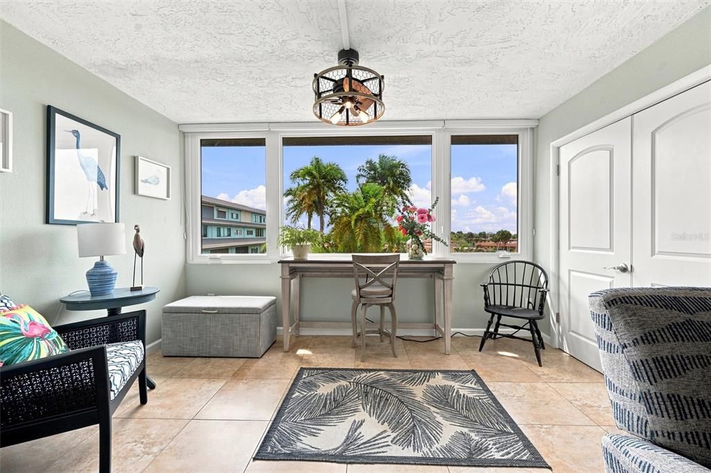 For Sale: $359,000 (2 beds, 2 baths, 1322 Square Feet)