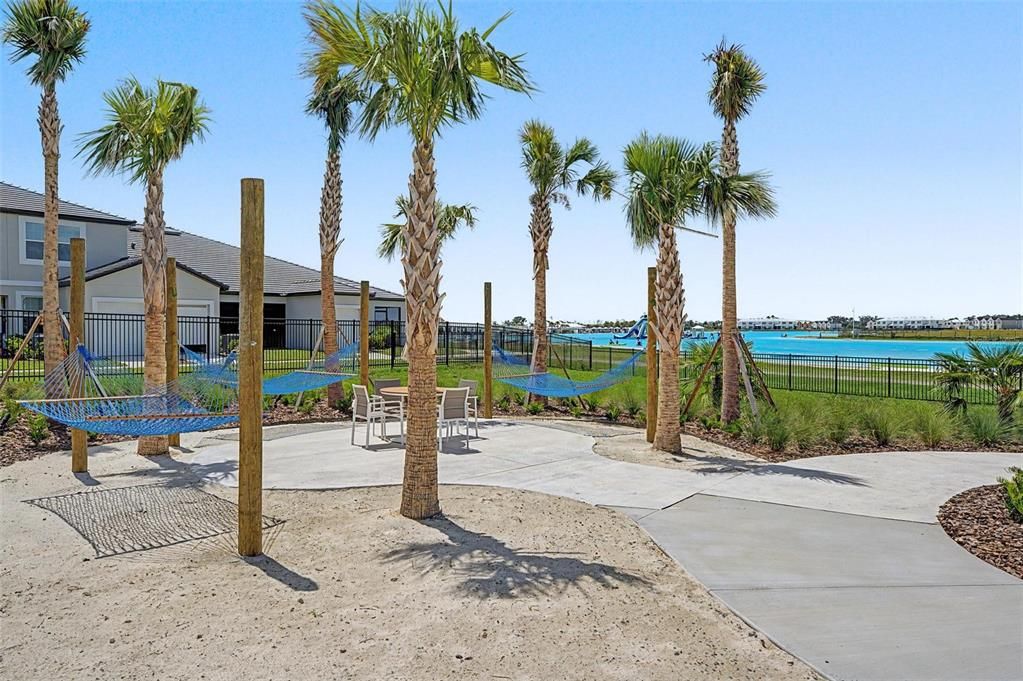 For Sale: $395,000 (2 beds, 2 baths, 1770 Square Feet)