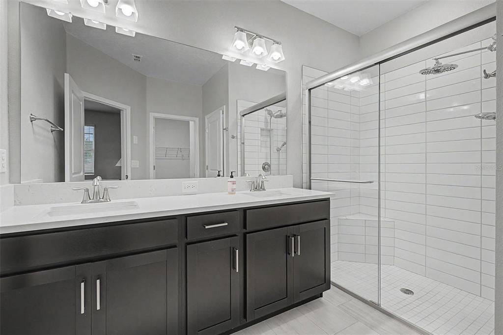 For Sale: $395,000 (2 beds, 2 baths, 1770 Square Feet)