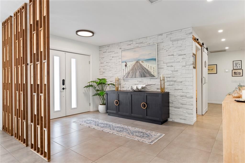 For Sale: $1,100,000 (3 beds, 2 baths, 2871 Square Feet)