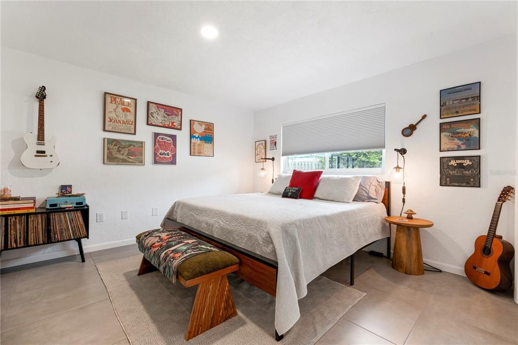 For Sale: $1,100,000 (3 beds, 2 baths, 2871 Square Feet)