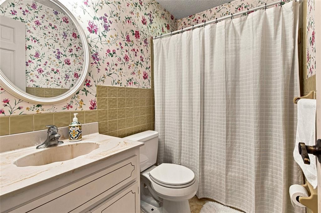 For Sale: $579,000 (4 beds, 3 baths, 2702 Square Feet)