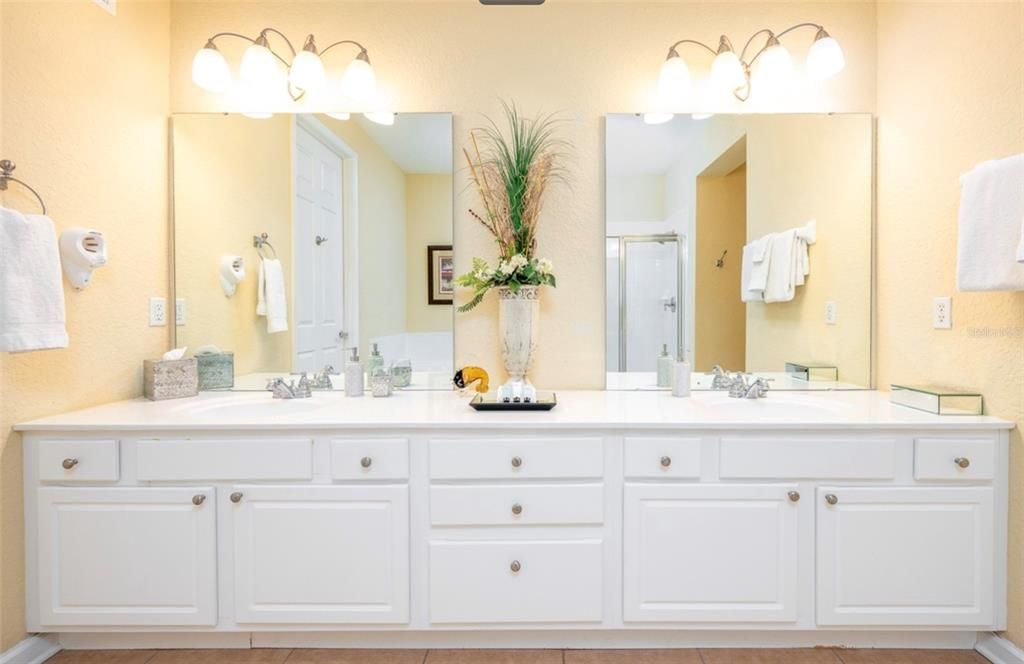 For Sale: $669,500 (3 beds, 2 baths, 2097 Square Feet)
