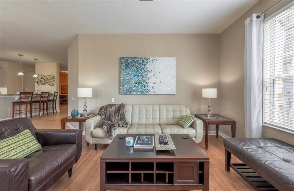 For Sale: $669,500 (3 beds, 2 baths, 2097 Square Feet)