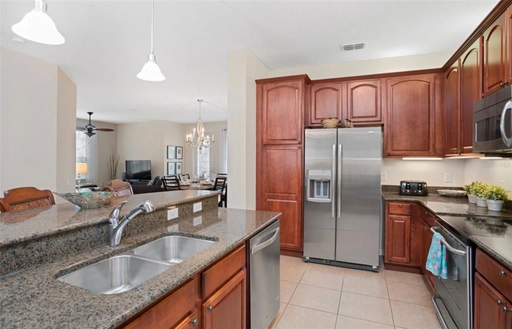 For Sale: $669,500 (3 beds, 2 baths, 2097 Square Feet)