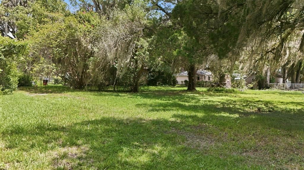 For Sale: $198,000 (3 beds, 1 baths, 1832 Square Feet)