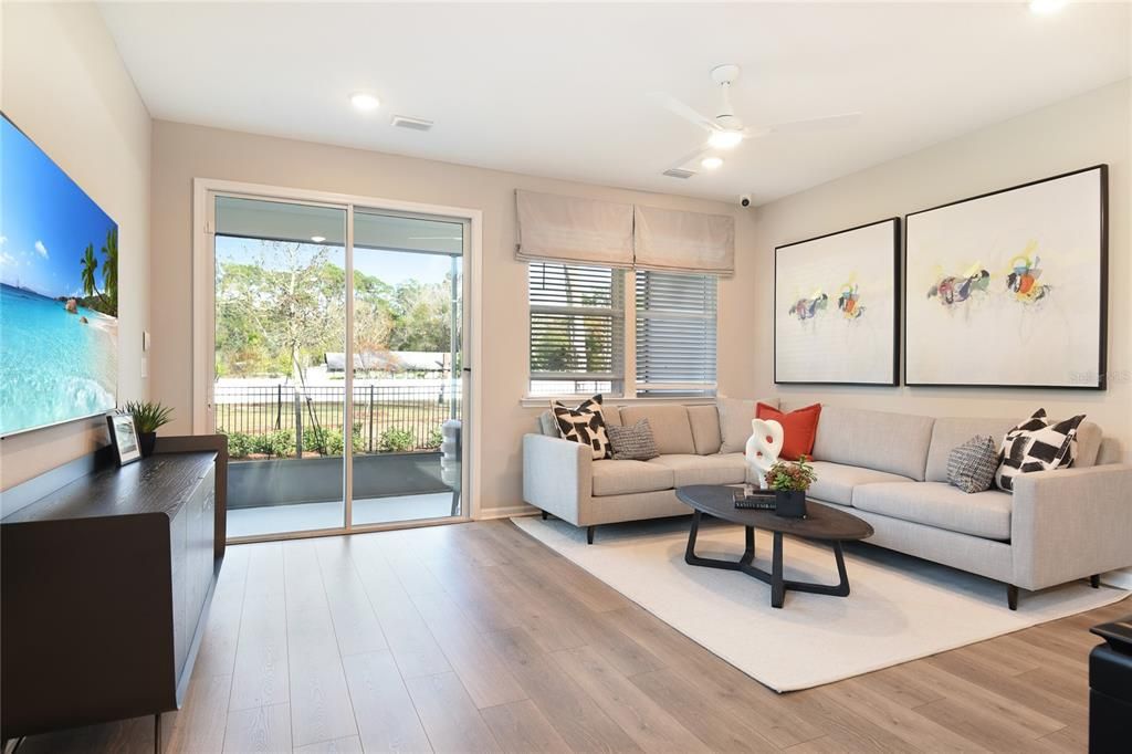 For Sale: $331,999 (4 beds, 2 baths, 2130 Square Feet)