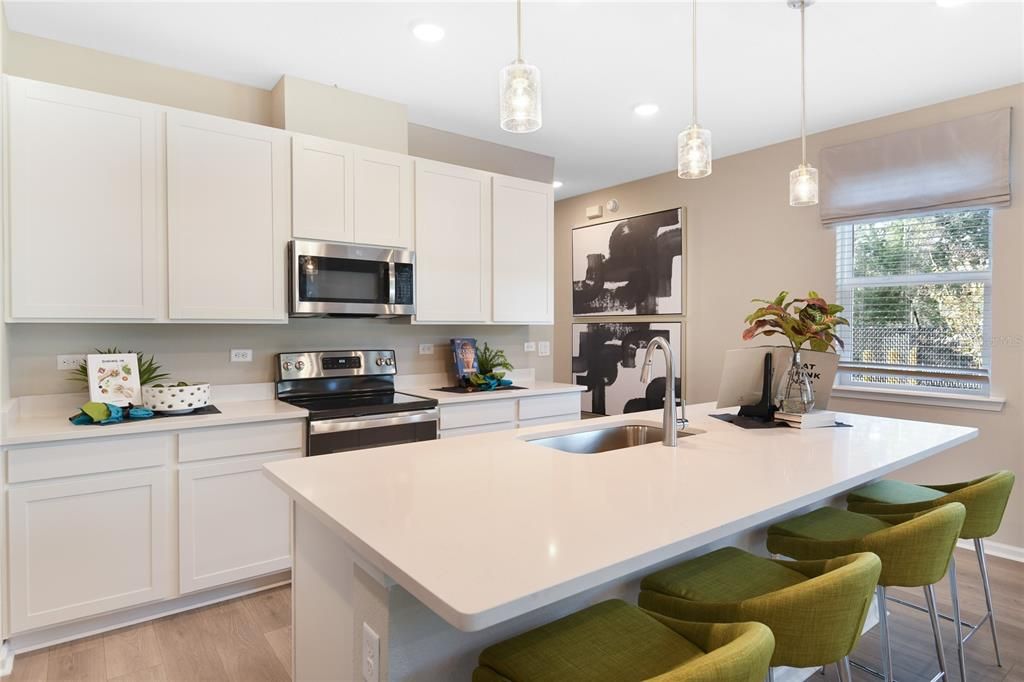 For Sale: $331,999 (4 beds, 2 baths, 2130 Square Feet)