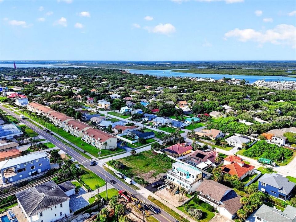 For Sale: $450,000 (0.14 acres)