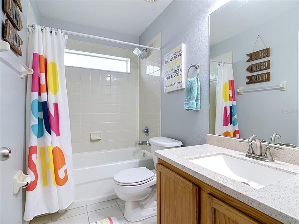En Venta: $375,000 (4 camas, 3 baños, 2061 Pies cuadrados)