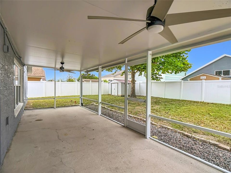 En Venta: $375,000 (4 camas, 3 baños, 2061 Pies cuadrados)