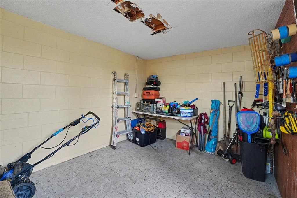 For Sale: $235,000 (3 beds, 2 baths, 1692 Square Feet)