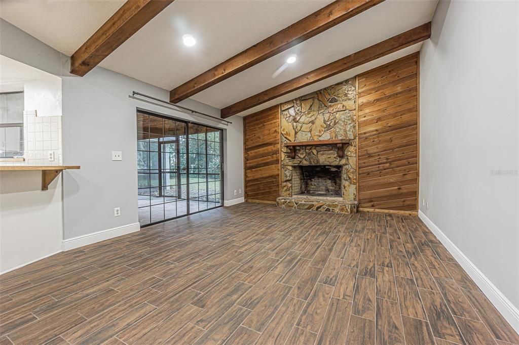 Active With Contract: $469,900 (3 beds, 2 baths, 2196 Square Feet)