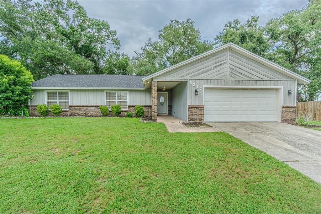 Active With Contract: $469,900 (3 beds, 2 baths, 2196 Square Feet)
