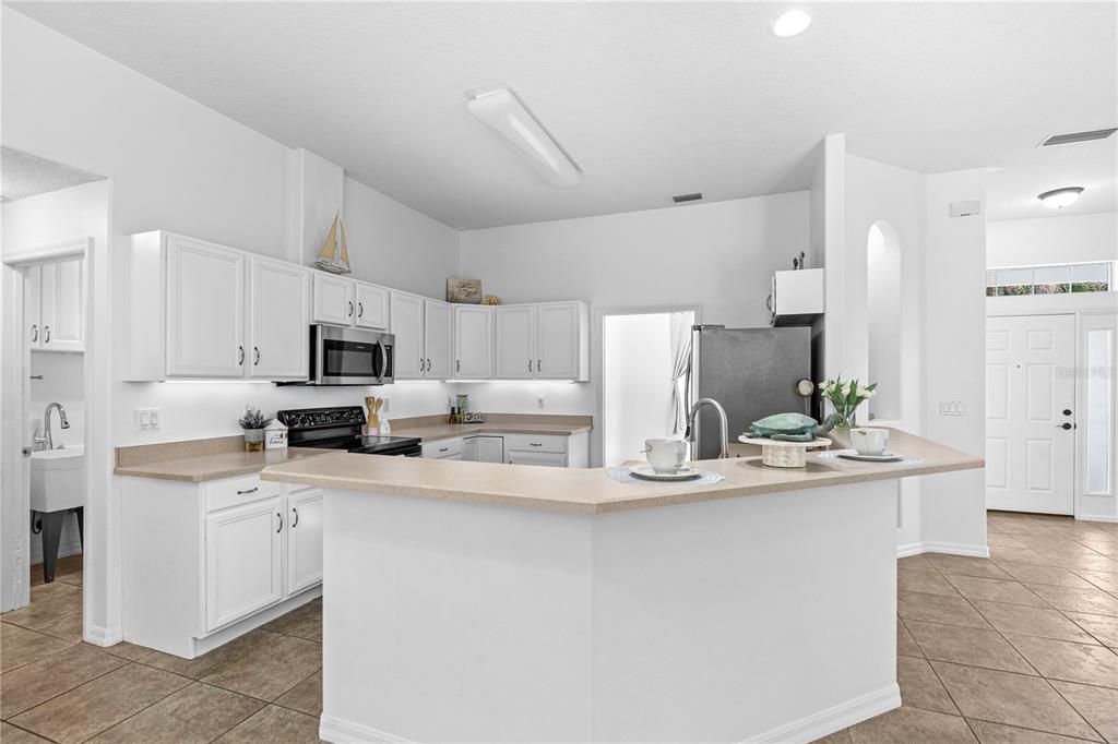 Activo con contrato: $399,900 (3 camas, 2 baños, 1836 Pies cuadrados)