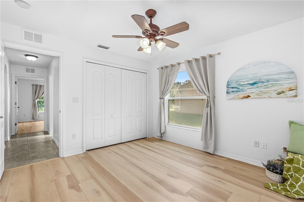 Activo con contrato: $399,900 (3 camas, 2 baños, 1836 Pies cuadrados)