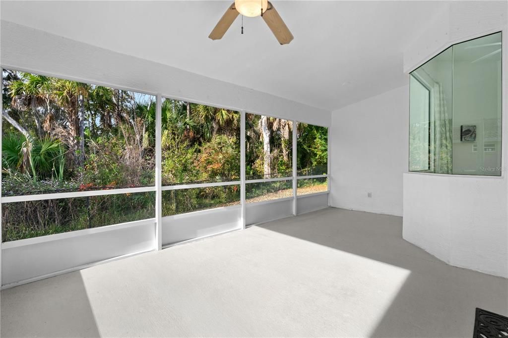Activo con contrato: $399,900 (3 camas, 2 baños, 1836 Pies cuadrados)
