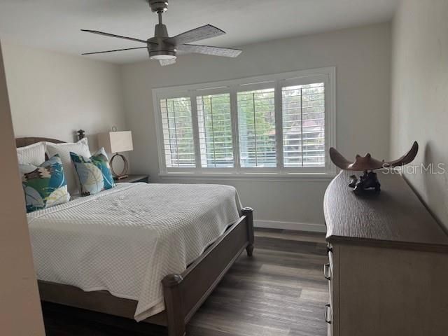For Sale: $399,900 (3 beds, 2 baths, 1552 Square Feet)