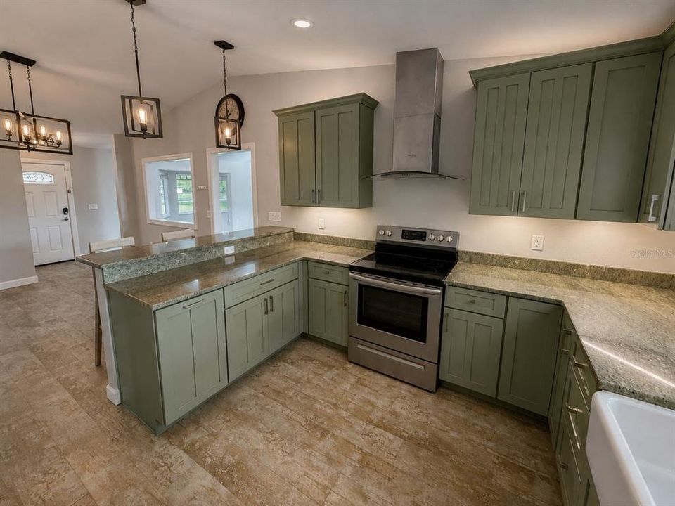 For Sale: $649,995 (3 beds, 2 baths, 1820 Square Feet)