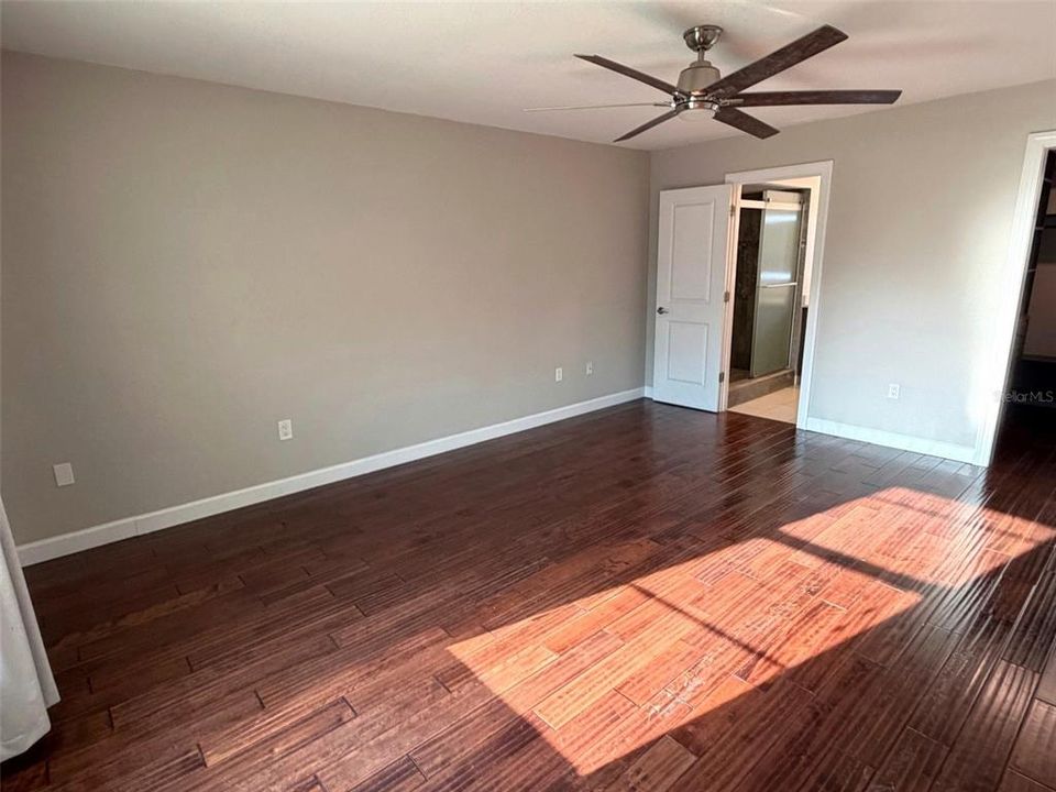 For Sale: $649,995 (3 beds, 2 baths, 1820 Square Feet)