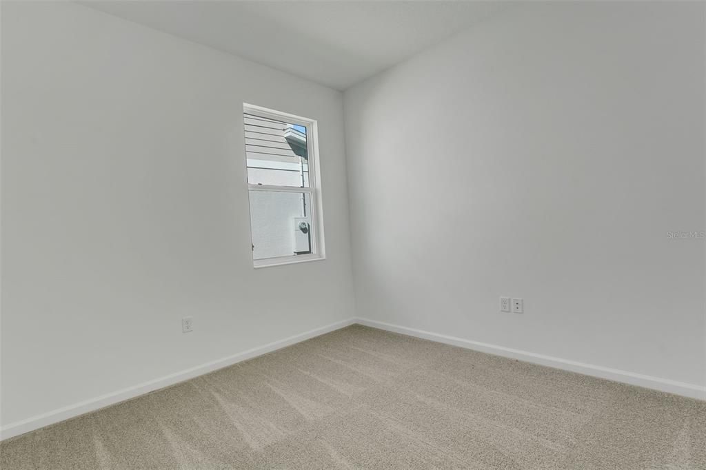 En Venta: $289,990 (4 camas, 2 baños, 1625 Pies cuadrados)
