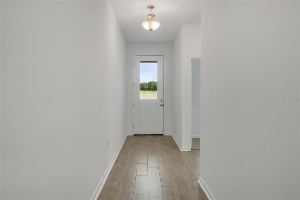 En Venta: $289,990 (4 camas, 2 baños, 1625 Pies cuadrados)
