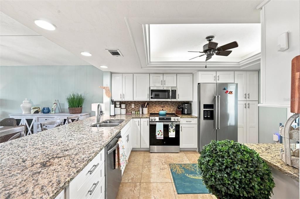 For Rent: $2,500 (2 beds, 2 baths, 1422 Square Feet)