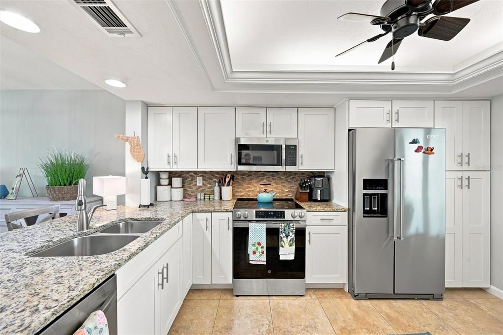 For Rent: $2,500 (2 beds, 2 baths, 1422 Square Feet)