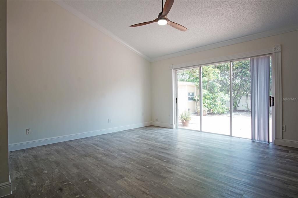 For Rent: $2,495 (3 beds, 2 baths, 1866 Square Feet)