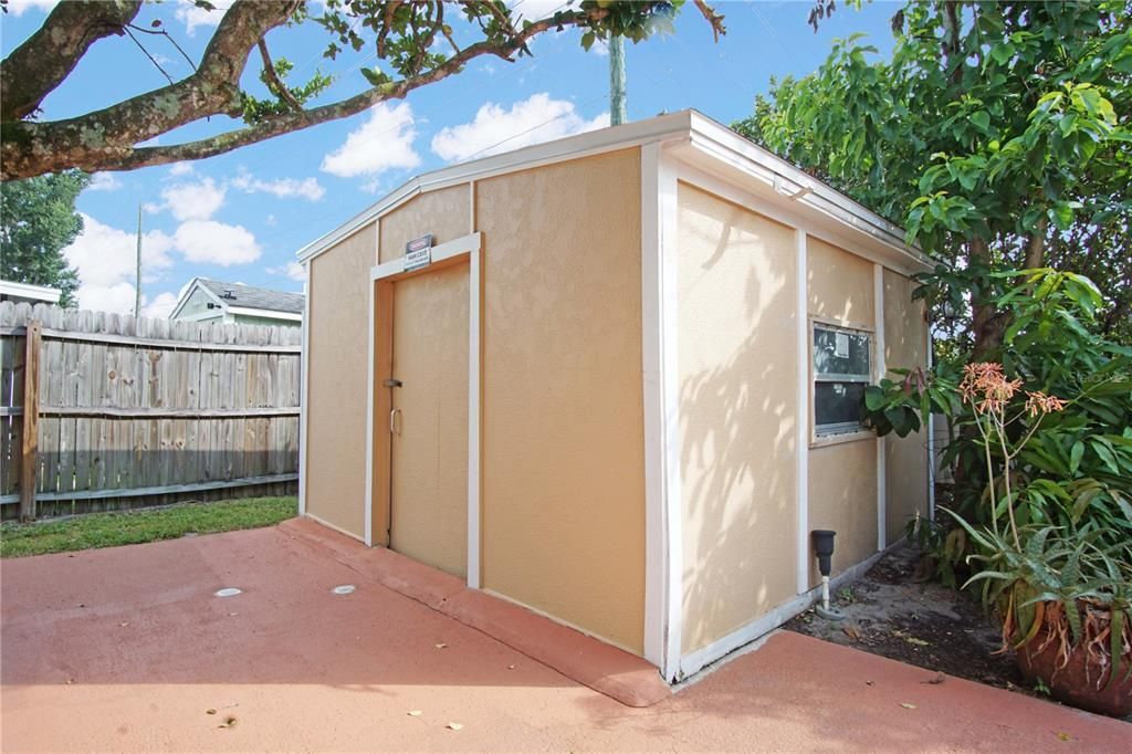 For Rent: $2,495 (3 beds, 2 baths, 1866 Square Feet)