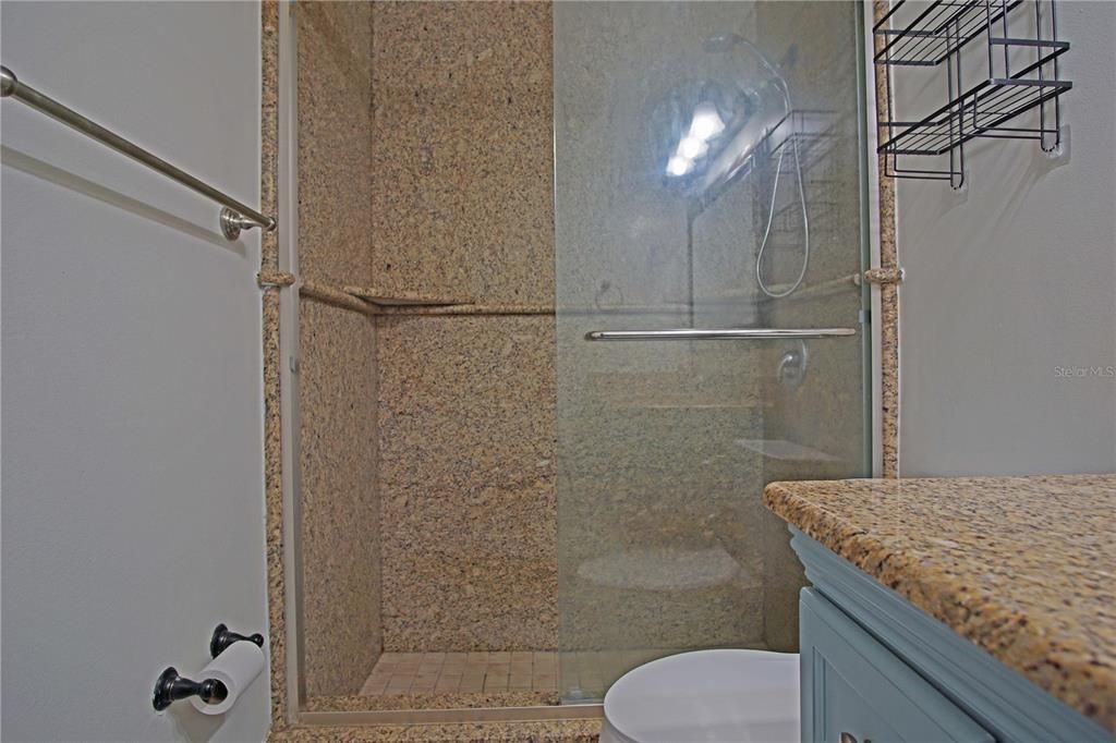 For Rent: $2,495 (3 beds, 2 baths, 1866 Square Feet)