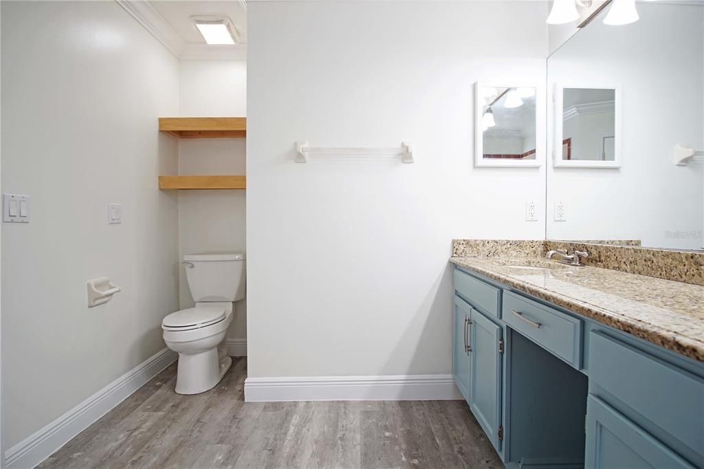 For Rent: $2,495 (3 beds, 2 baths, 1866 Square Feet)