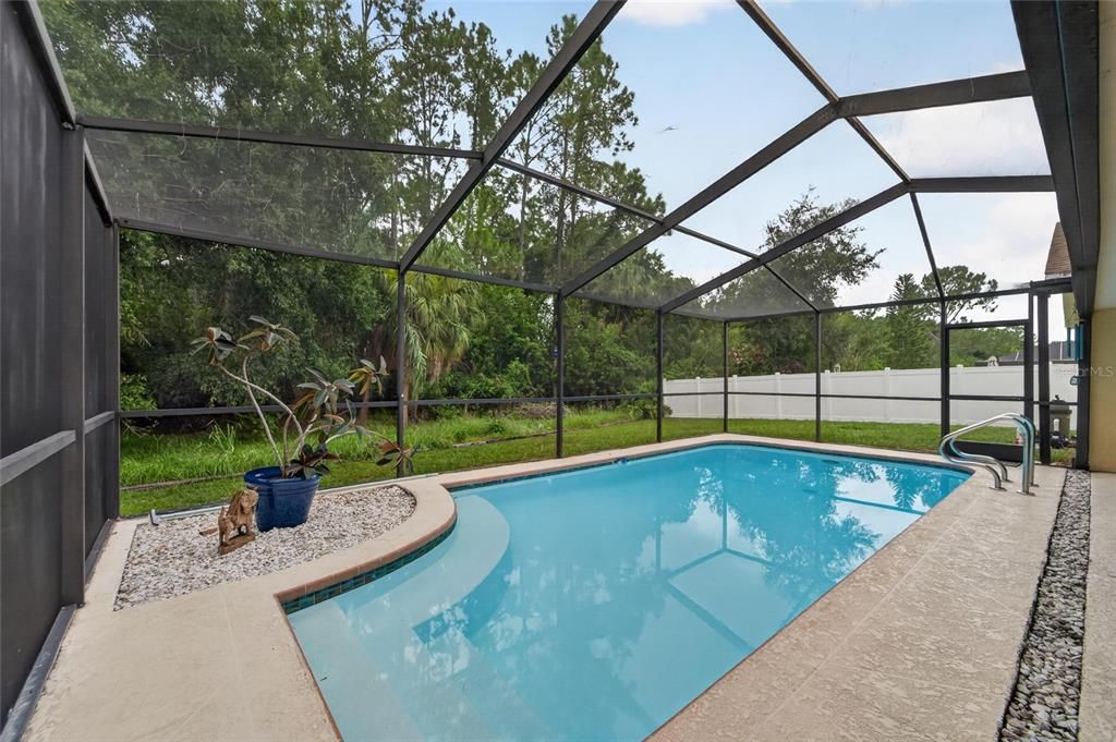 For Sale: $589,000 (3 beds, 2 baths, 2249 Square Feet)